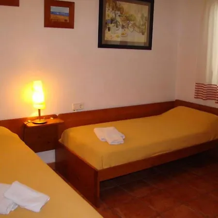 Willa Casa Illote - Well Furnished 3 Bedroom - Great Pool Area Son Bou